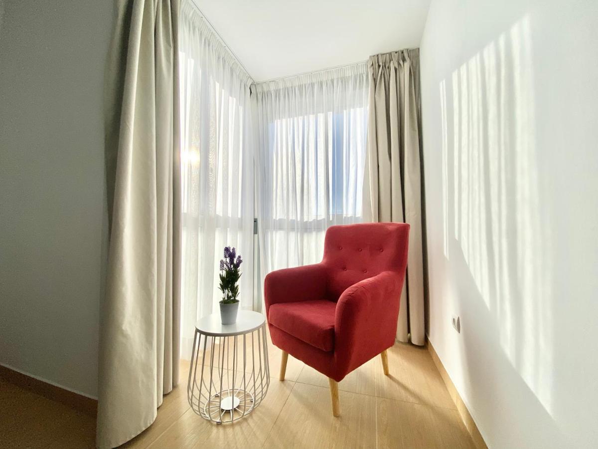 Sofia Suites Камбрілс Екстер'єр фото
